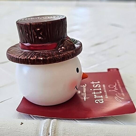 Hallmark Artist Collection Snowman & Hat Stackable Salt & Pepper Shakers 2.75" T - Picture 2 of 6